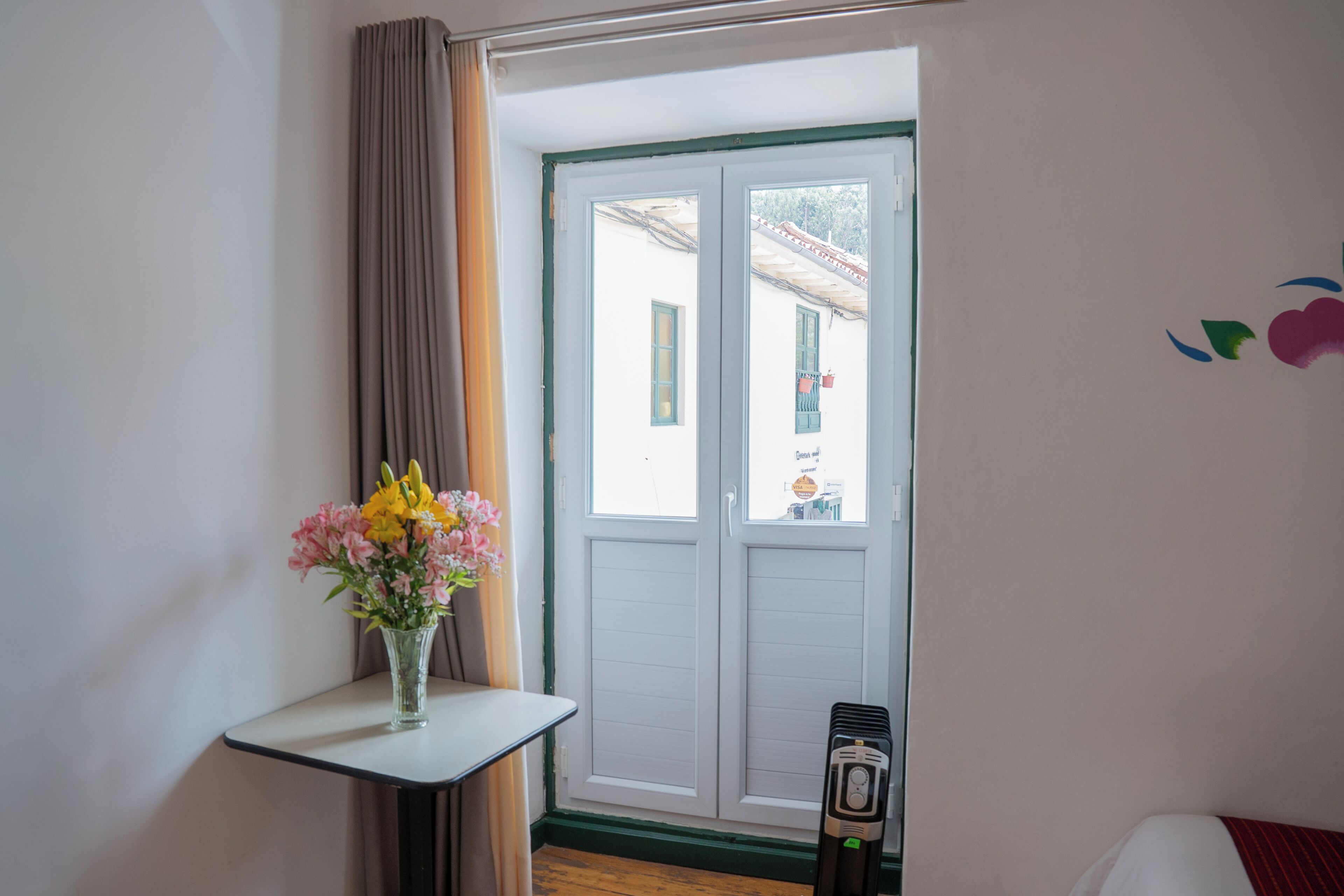 Photo - Cusco Plaza Nazarenas