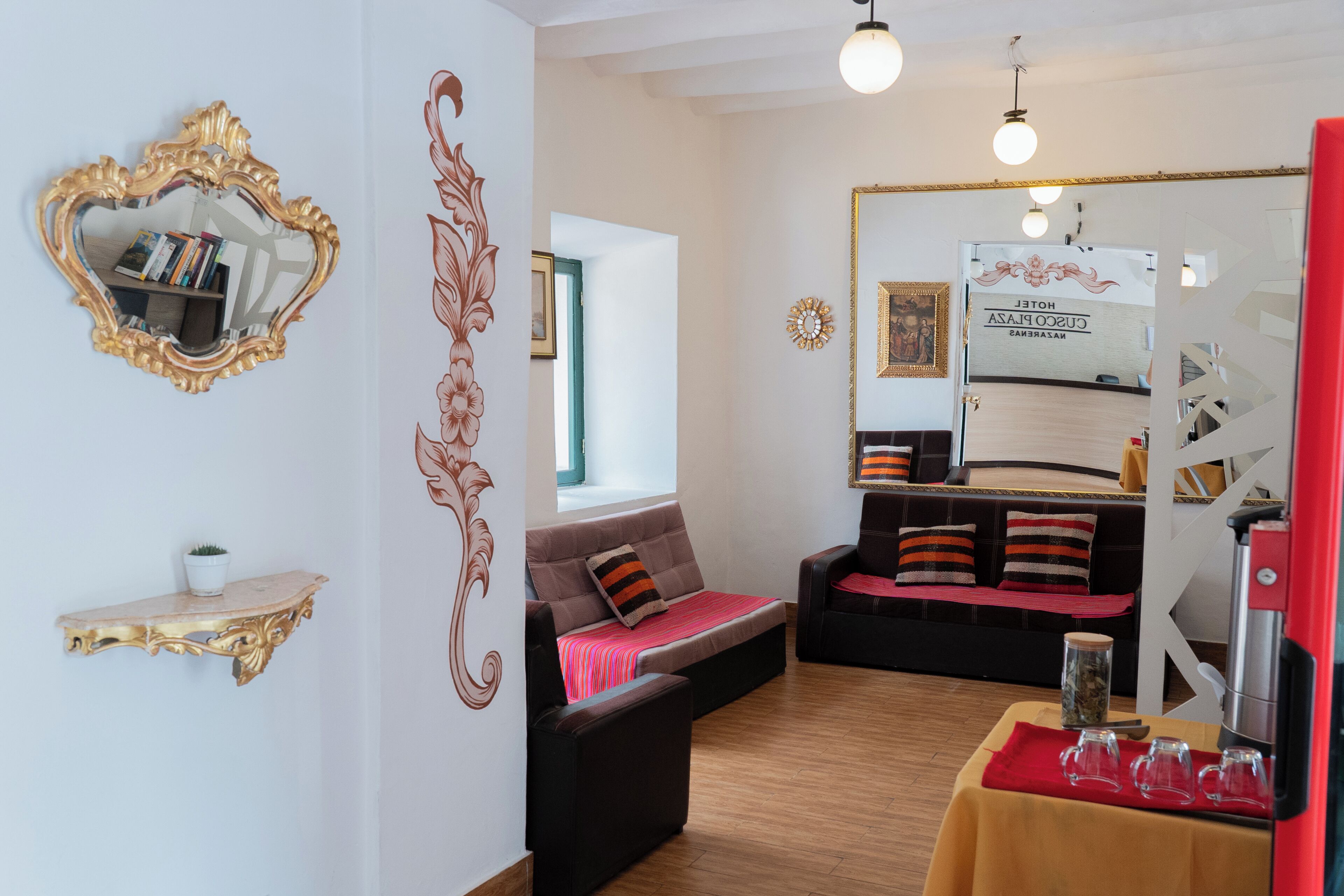 Photo - Cusco Plaza Nazarenas