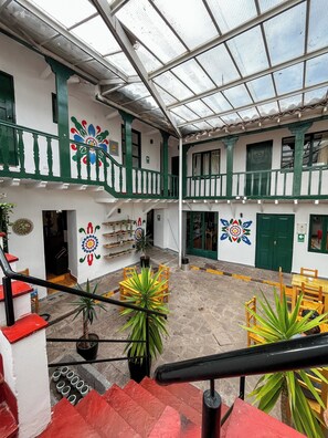 Courtyard - Cusco Plaza Nazarenas (Cusco)