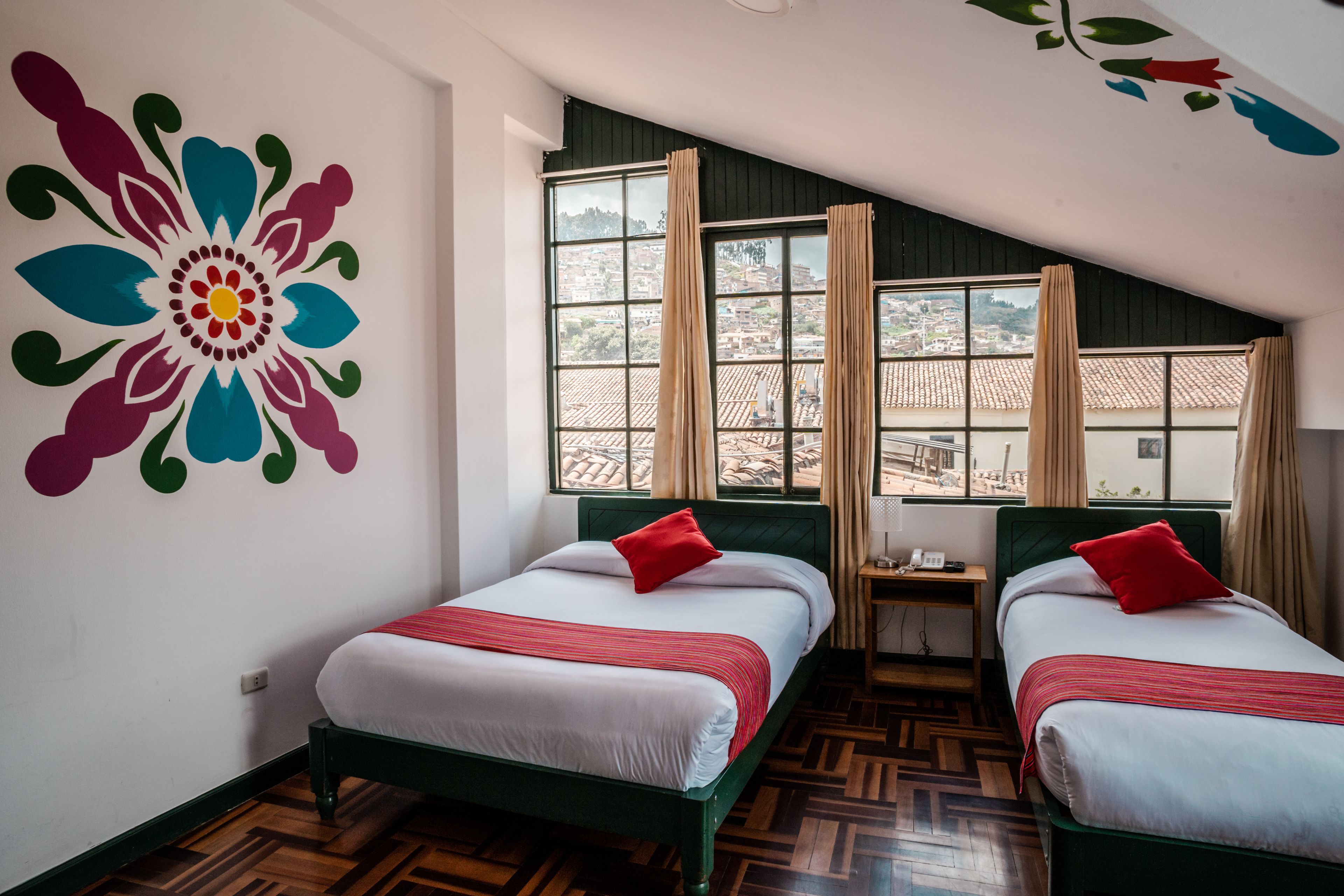 Photo - Cusco Plaza Nazarenas