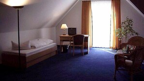 Blackout drapes, WiFi - Hotel Stadt Spremberg (Spremberg)
