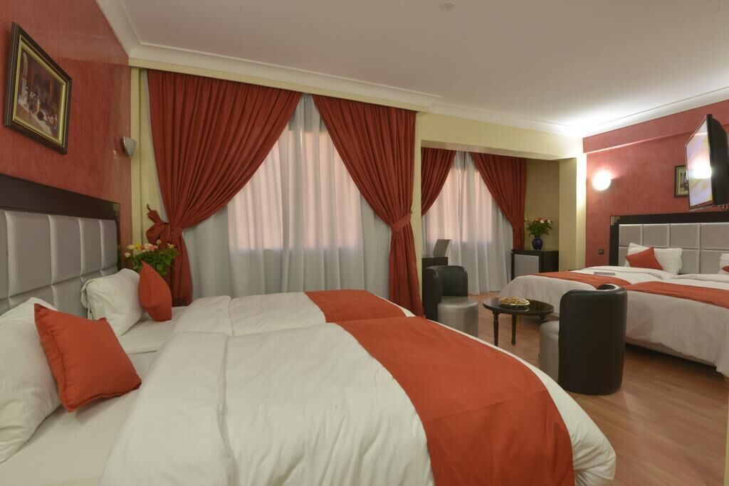 Premium bedding, minibar, in-room safe, soundproofing