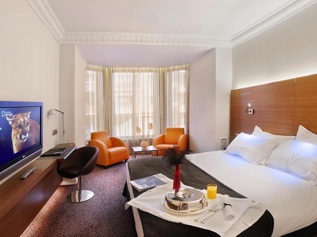 Literie de qualité supérieure, couette en duvet d'oie, minibar