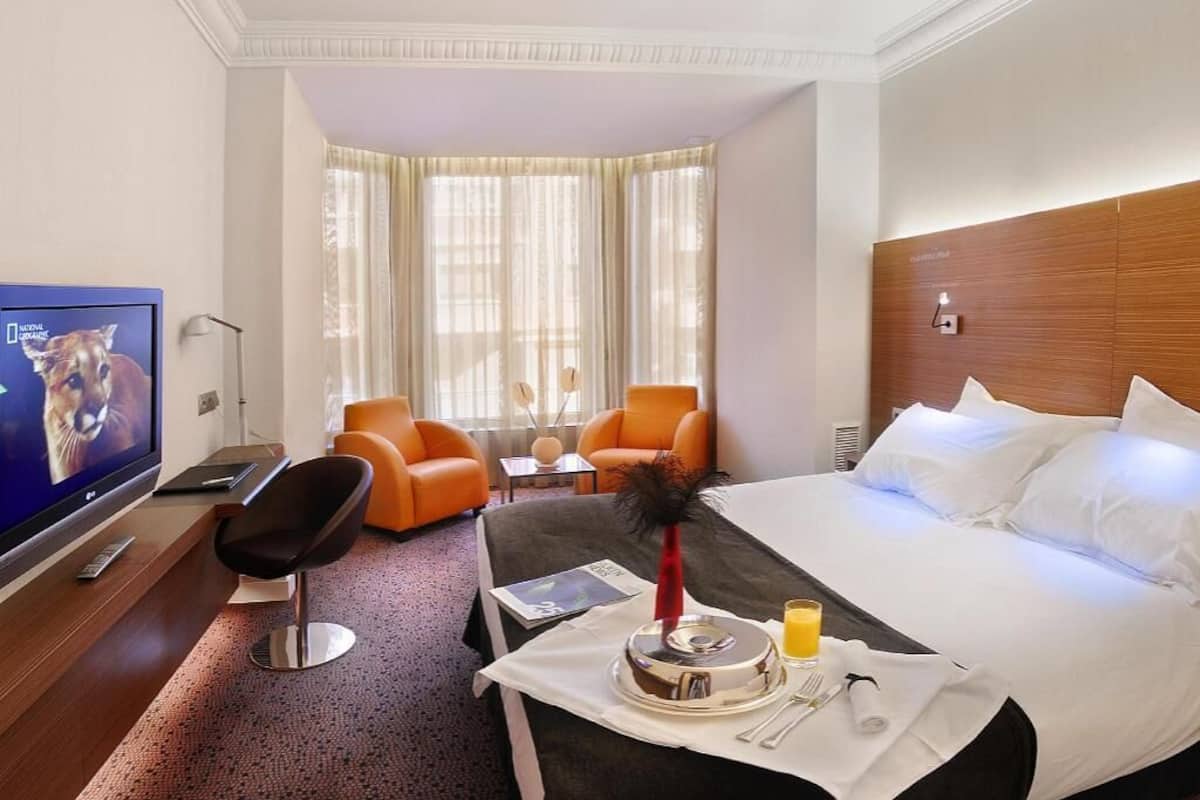 Literie de qualité supérieure, couette en duvet d'oie, minibar