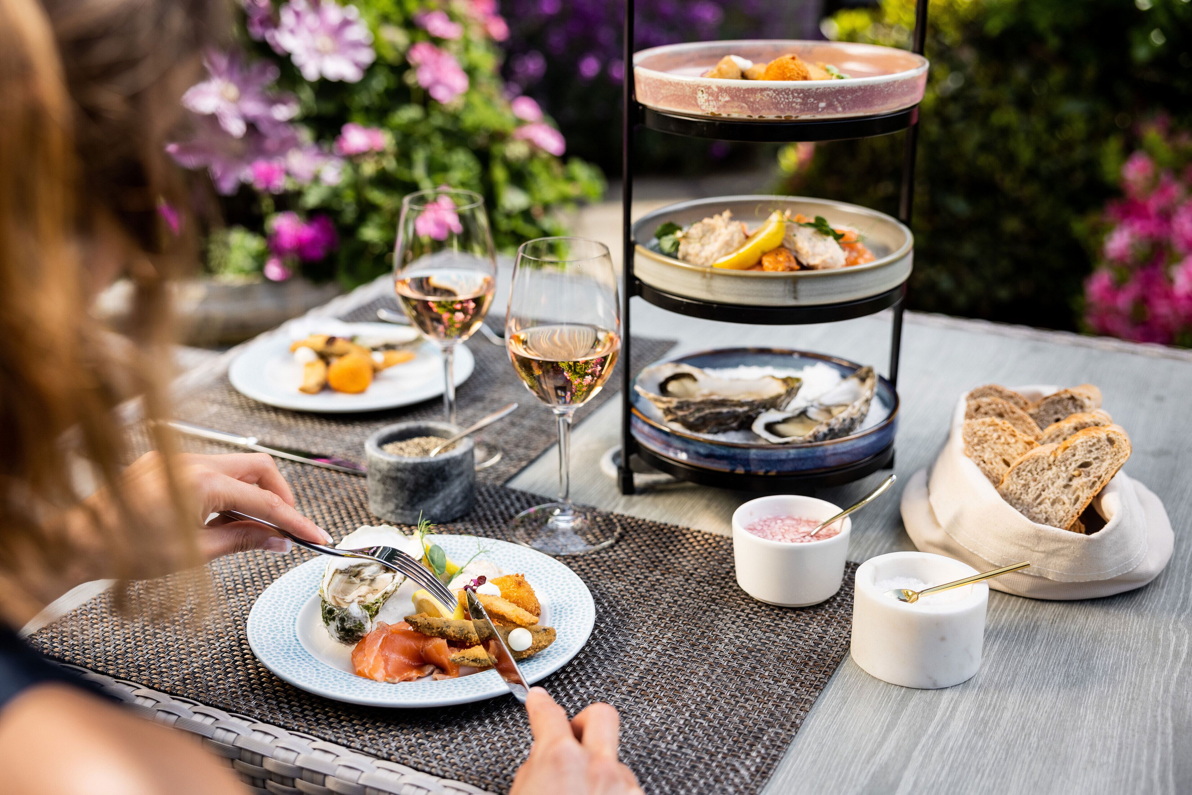 breakfast, lunch, dinner served; international cuisine, pool views