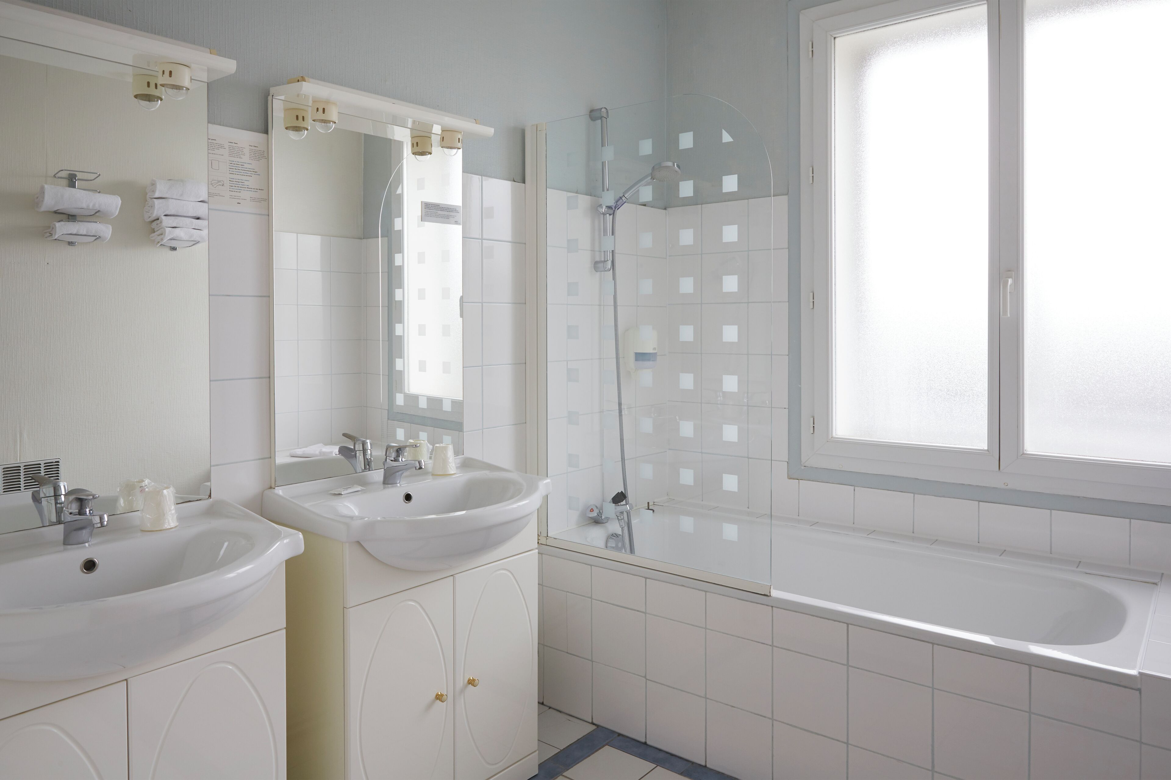 comfort triple room | bathroom | free toiletries, hair dryer, towels, toilet paper