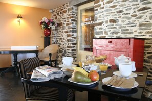 Dagelijks ontbijtbuffet (toeslag)