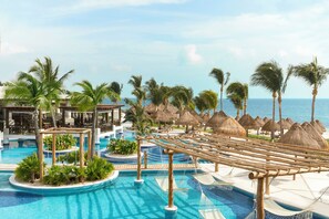 Resort view - Excellence Playa Mujeres - Adults Only All Inclusive (Punta Sam)
