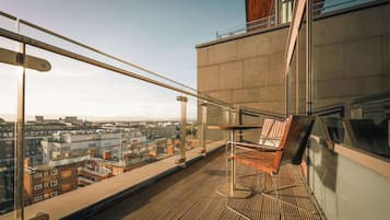 Suite, Balcony | Balcony
