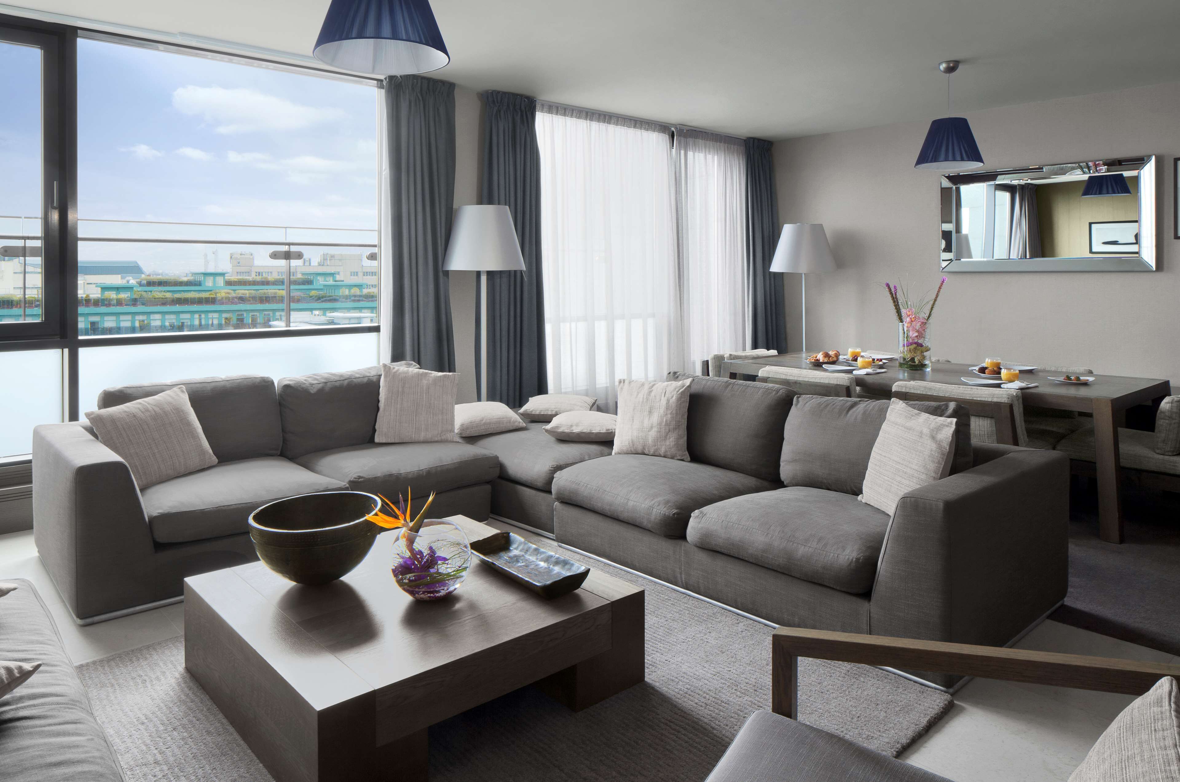 hypo-allergenic bedding, minibar, in-room safe, desk