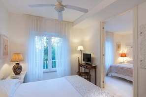 Classic Double or Twin Room | 2 bedrooms, hypo-allergenic bedding, memory foam beds, minibar