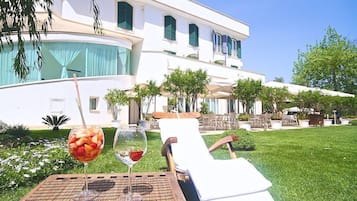 Breakfast, dinner served; Mediterranean cuisine, garden views