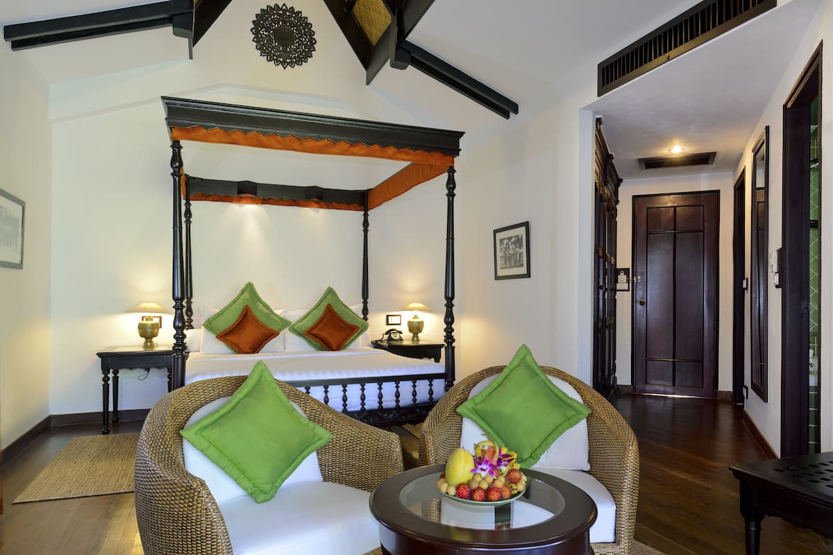 Pool View Double Room-Free Pick Up | Ropa de cama de alta calidad y minibar
