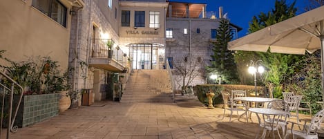 Exterior