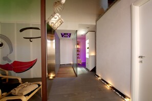 Suite | Wohnbereich | LED-Fernseher