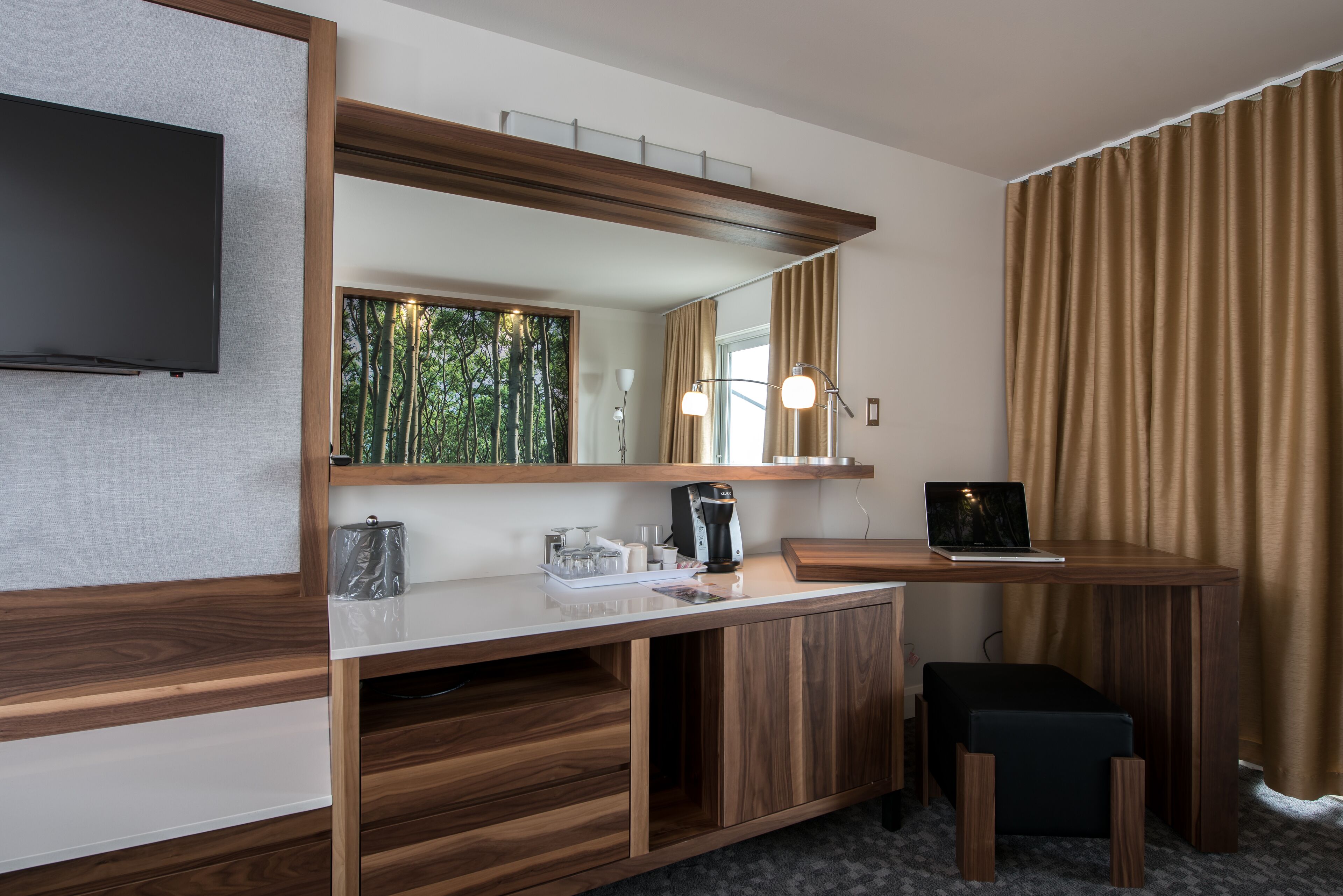 premium bedding, pillow-top beds, individually decorated