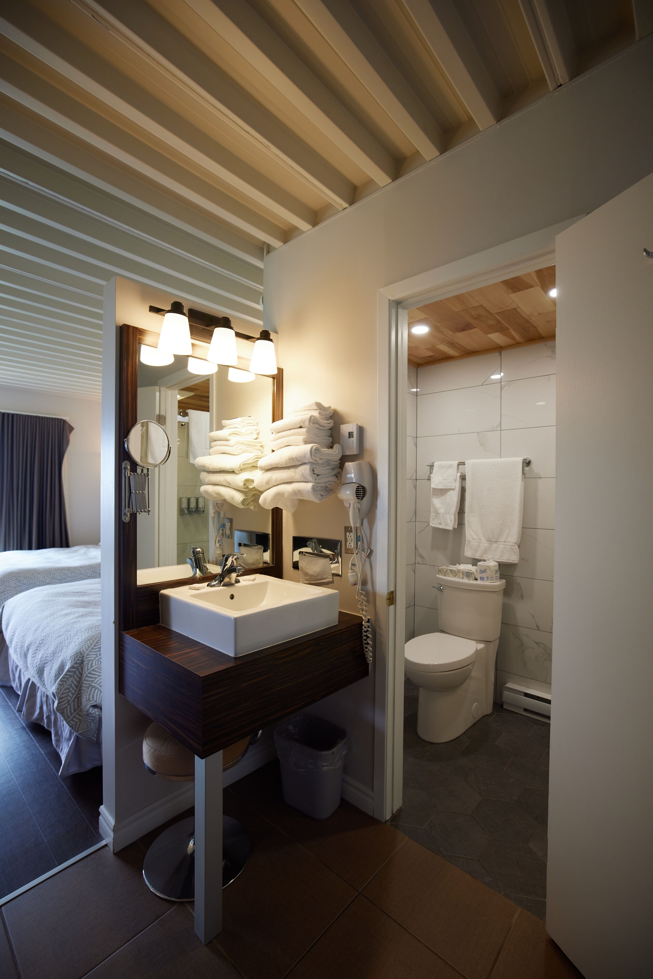 panoramic room, 2 queen beds, balcony | bathroom | free toiletries, hair dryer, towels