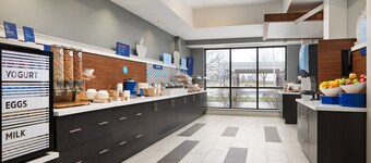 Holiday Inn Express & Suites Seymour by IHG