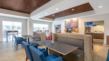 Frokostbuffé er inkludert hver dag