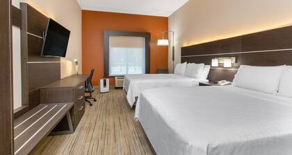 Holiday Inn Express Hotel & Suites Silver Springs - Ocala by IHG