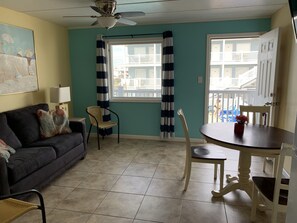 Deluxe dubbelrum | Matservice på rummet