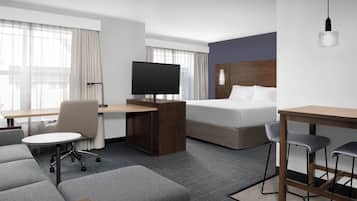 1 bedroom, Egyptian cotton sheets, individually decorated