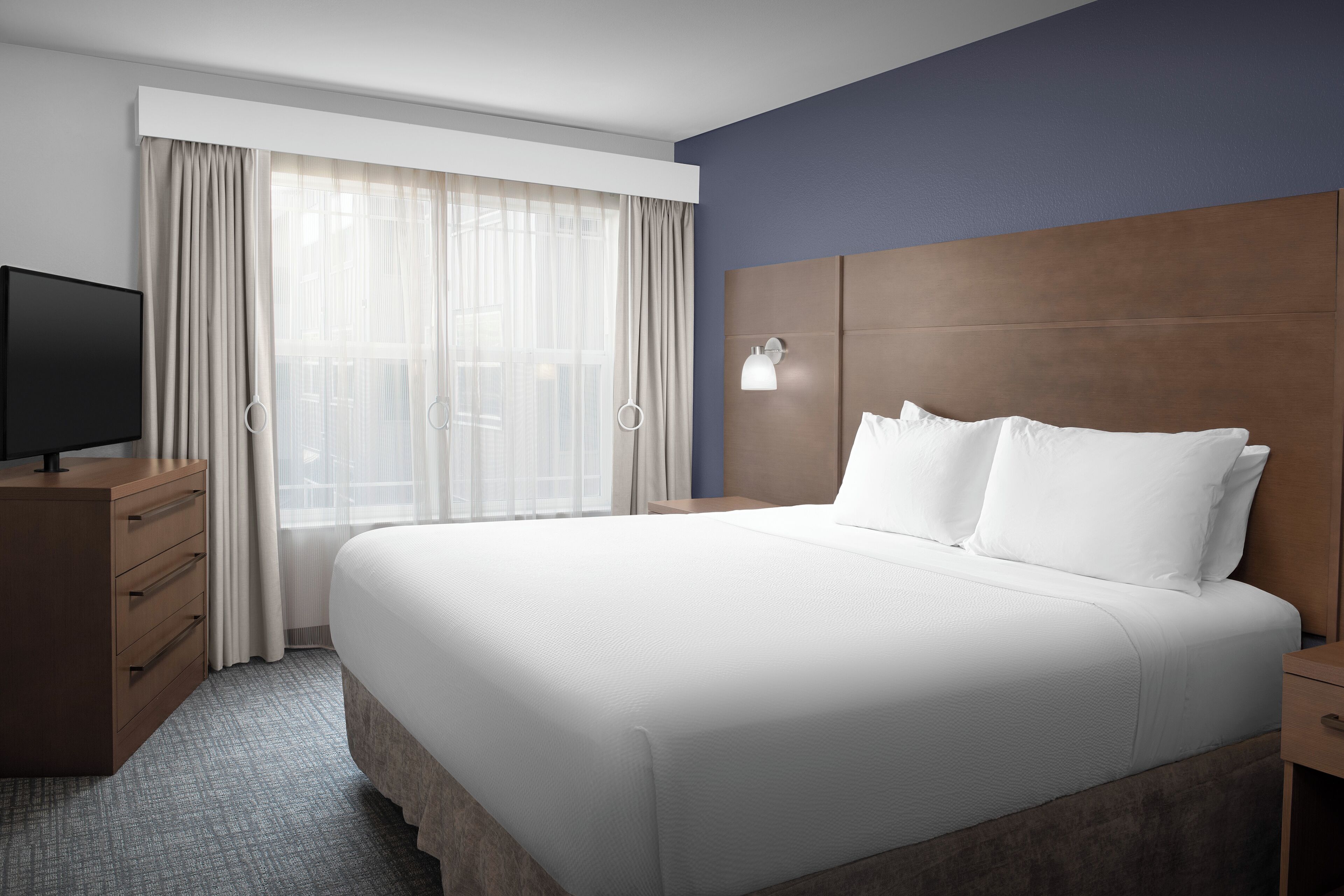 egyptian cotton sheets, individually decorated, individually furnished