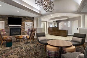 Lobby - Residence Inn by Marriott Mt. Laurel at Bishop's Gate (Mount Laurel)