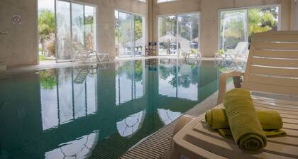 Howard Johnson by Wyndham Resort Pilar