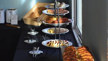 Petit déjeuner buffet compris tous les jours