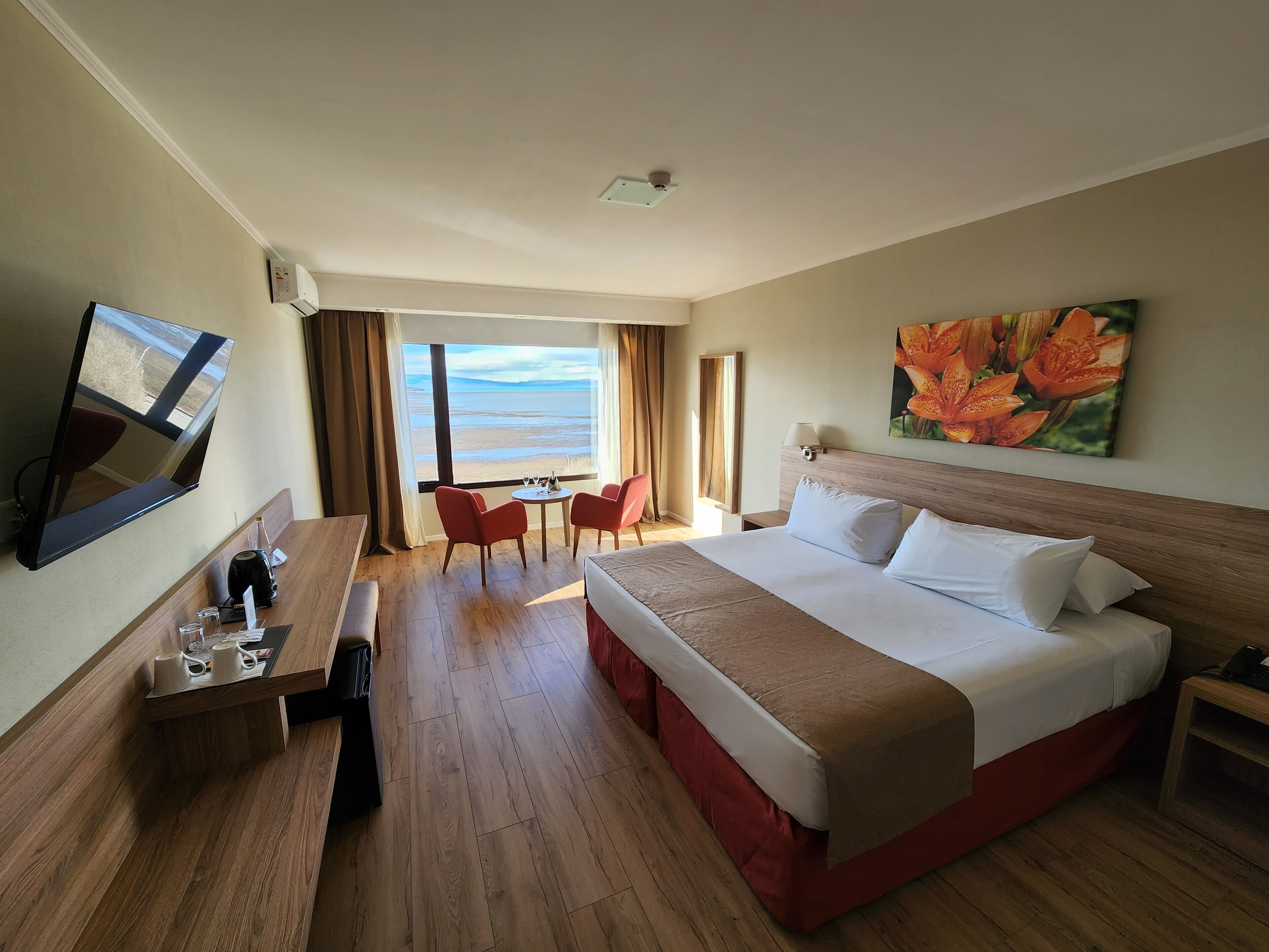 suite junior | 1 bedroom, egyptian cotton sheets, premium bedding, pillow-top beds