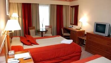 Minibar, in-room safe, desk, blackout curtains