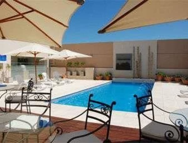Howard Johnson By Wyndham Villa Maria Casino - Villa María