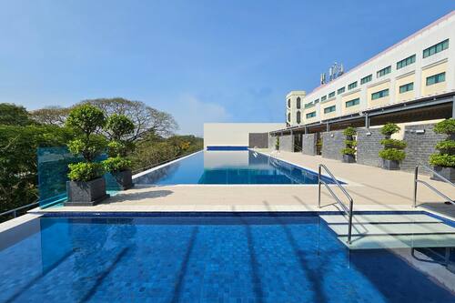 Outdoor pool, pool umbrellas