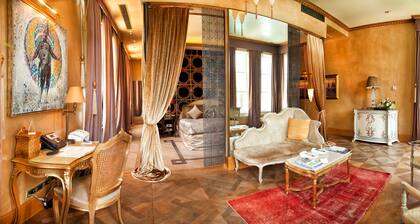 Hotel Les Ottomans - Boutique Class