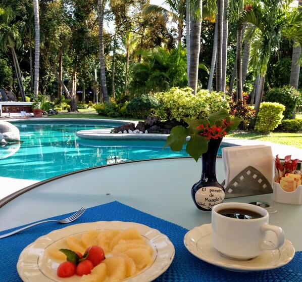 Petit déjeuner continental compris les week-ends