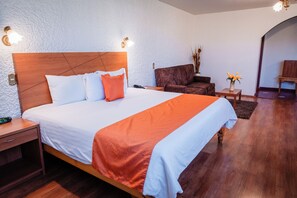 Habitación junior, 1 cama King size | Vista desde la habitación