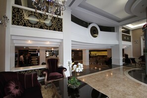 Lobby - Hotel Grand Washington (Istanbul)