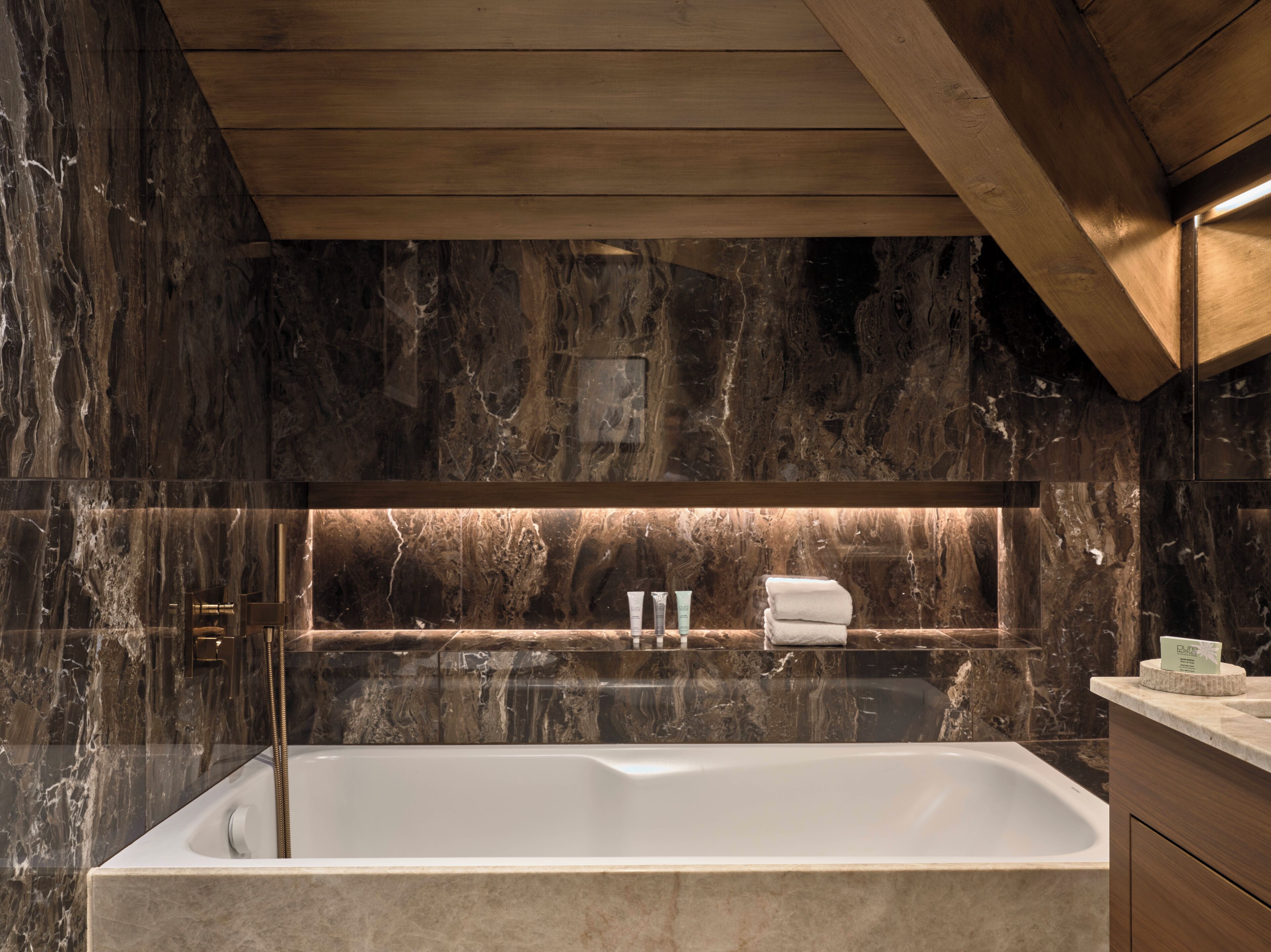 presidential suite | bathroom | free toiletries, hair dryer, bathrobes, slippers