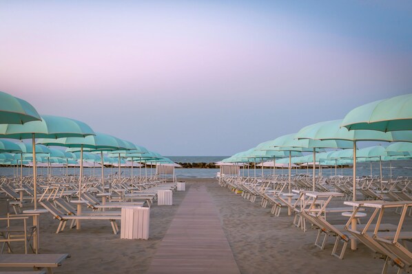 Private beach, free beach cabanas, sun loungers, beach umbrellas