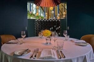 Breakfast, lunch and dinner served