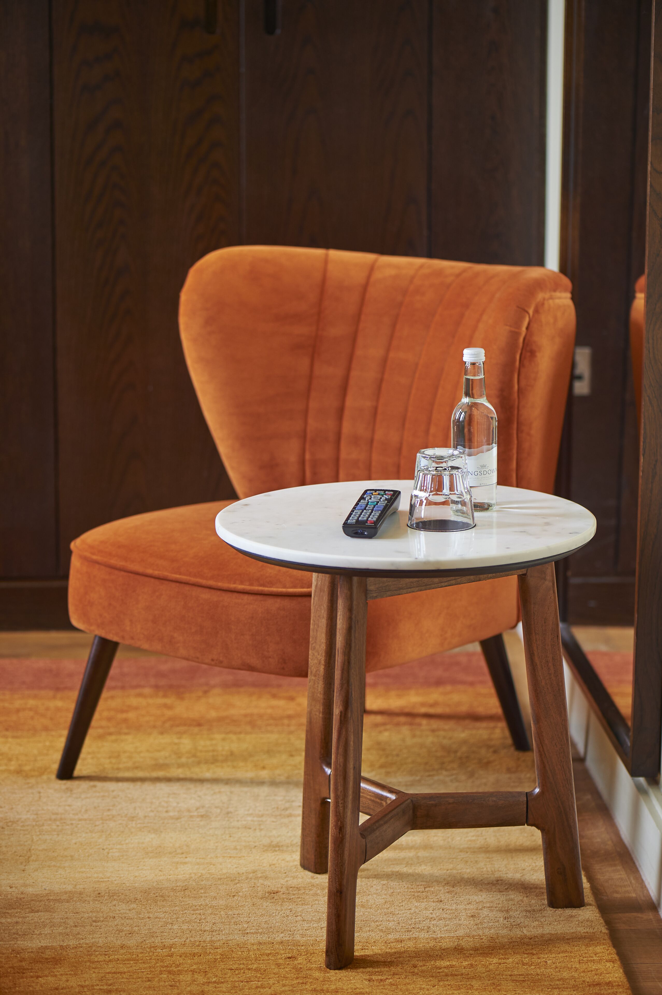 deluxe room | egyptian cotton sheets, premium bedding, in-room safe