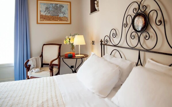 Camera Superior | Down comforters, minibar, desk, laptop workspace - Phi Hotel Palio (Asti)