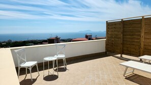 Premium Double or Twin Room | Terrace/patio - Hotel Sakura (Torre del Greco)