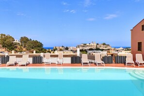 Outdoor pool - Hotel Villa Cute-HVC (Lipari)
