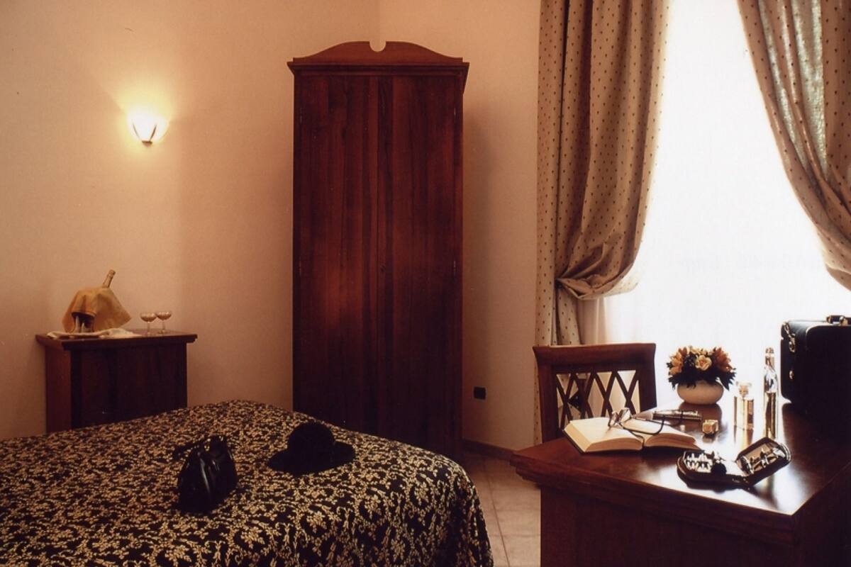 double or twin room | 1 bedroom, premium bedding, pillow-top beds, minibar