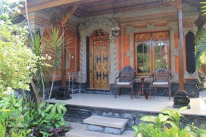 디럭스룸 | 테라스/파티오