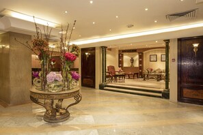 Lobby - Al Nabila Hotel (Cairo)