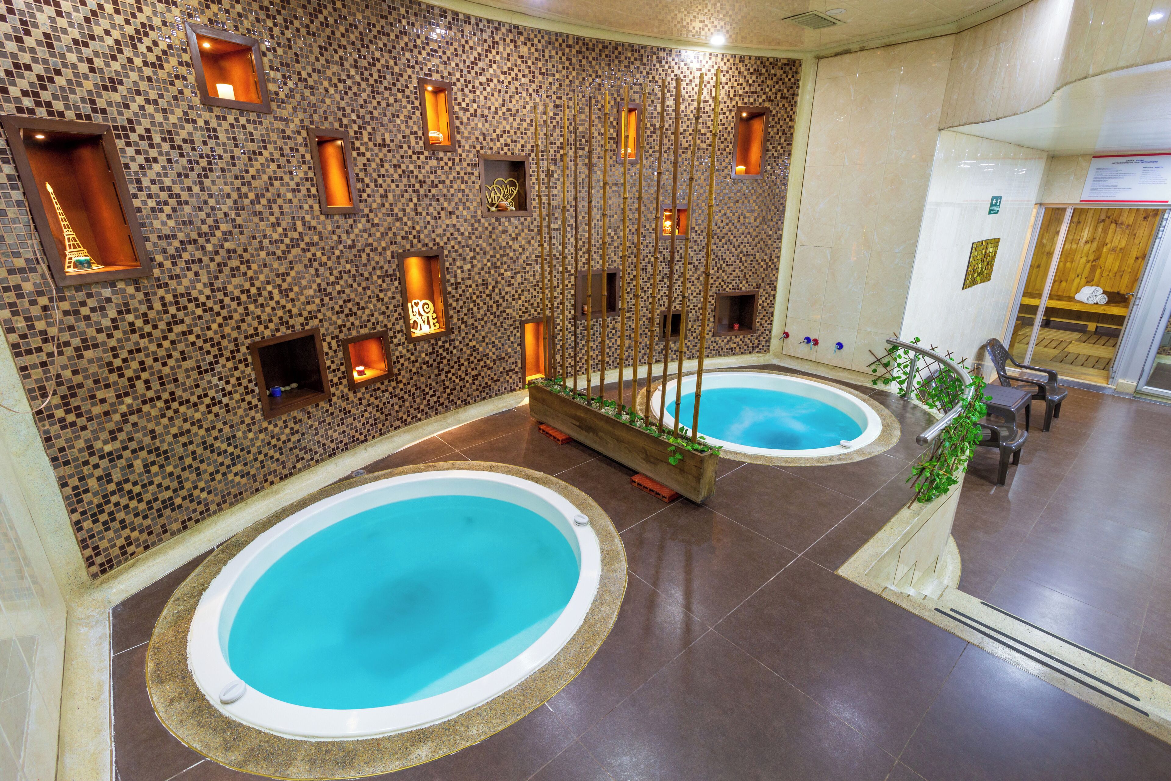 sauna, hot tub, steam room, massages