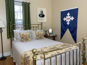 Classic Room | Premium bedding, individually decorated, individually furnished - Lightner Farmhouse B&B (Gettysburg)